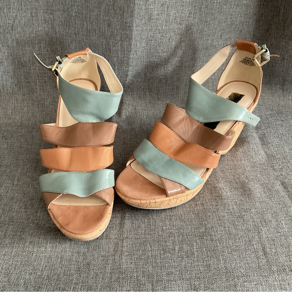 Nine west platform sandal